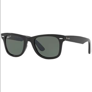 Ray Bans Wayfarer Authentic Sun Glasses